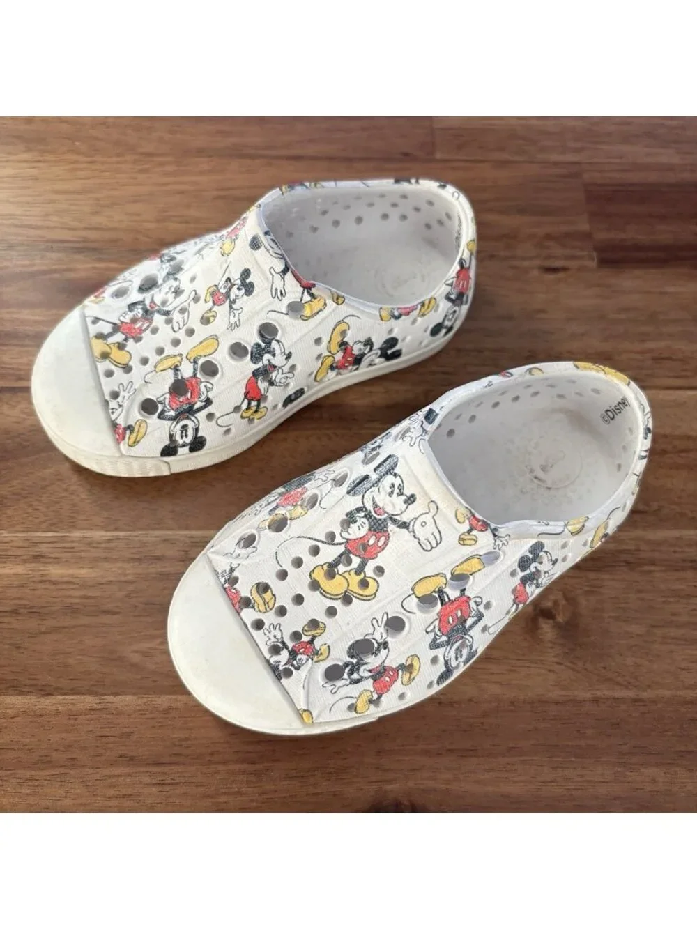 Native Jefferson Mickey Mouse Water Shoes TODDLER Size 5C Beach Disney Trip